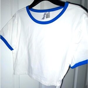 WHITE & BLUE tee